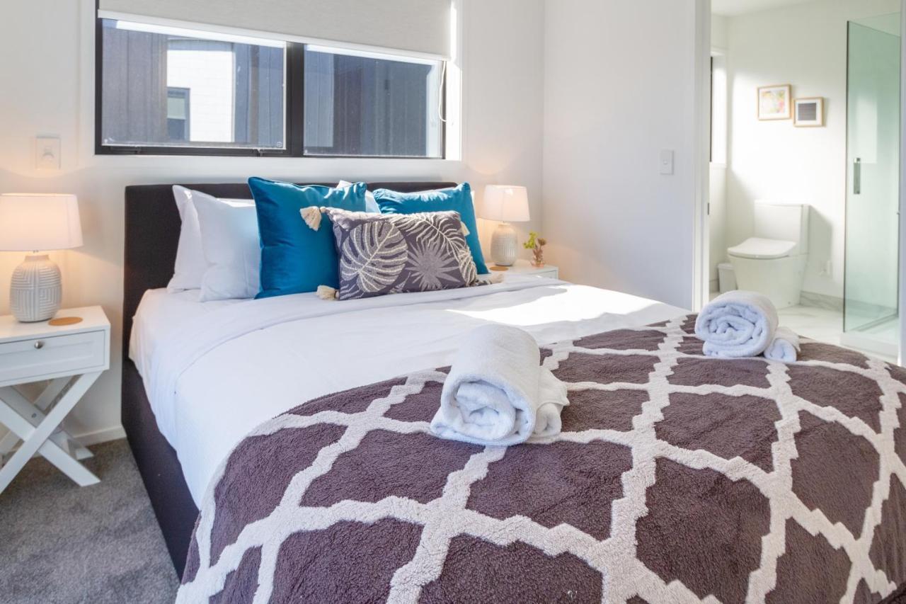 Tuam Street Delight 4 Bed 4 Bath Apartment ไครสต์เชิร์ช ภายนอก รูปภาพ
